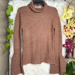 Na-kd turtleneck sweater